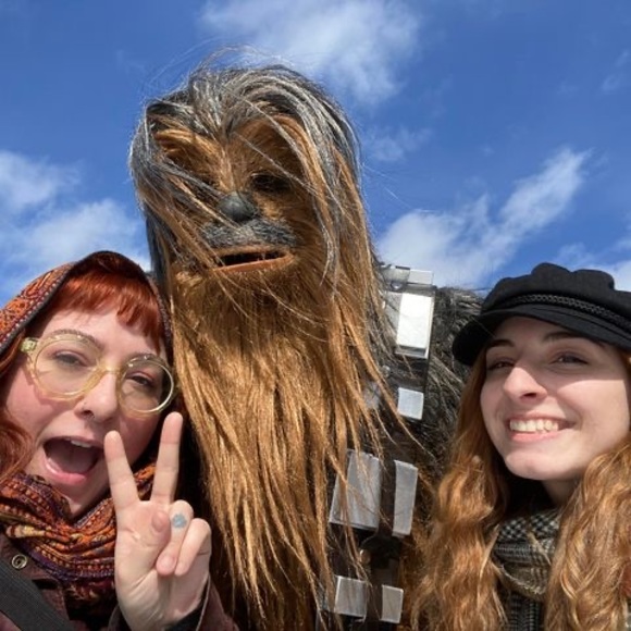 Meet your Posher, Julia - Picture 1 of 1